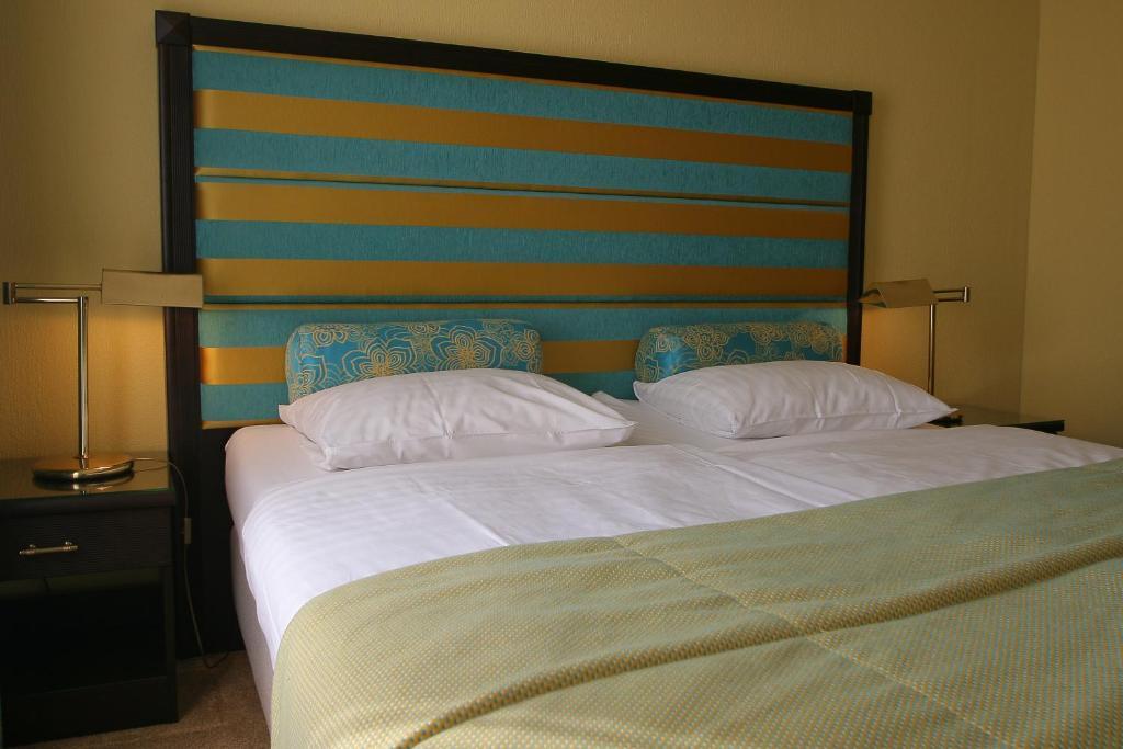 Dormio Wijnhotel Valkenburg Valkenburg aan de Geul Szoba fotó
